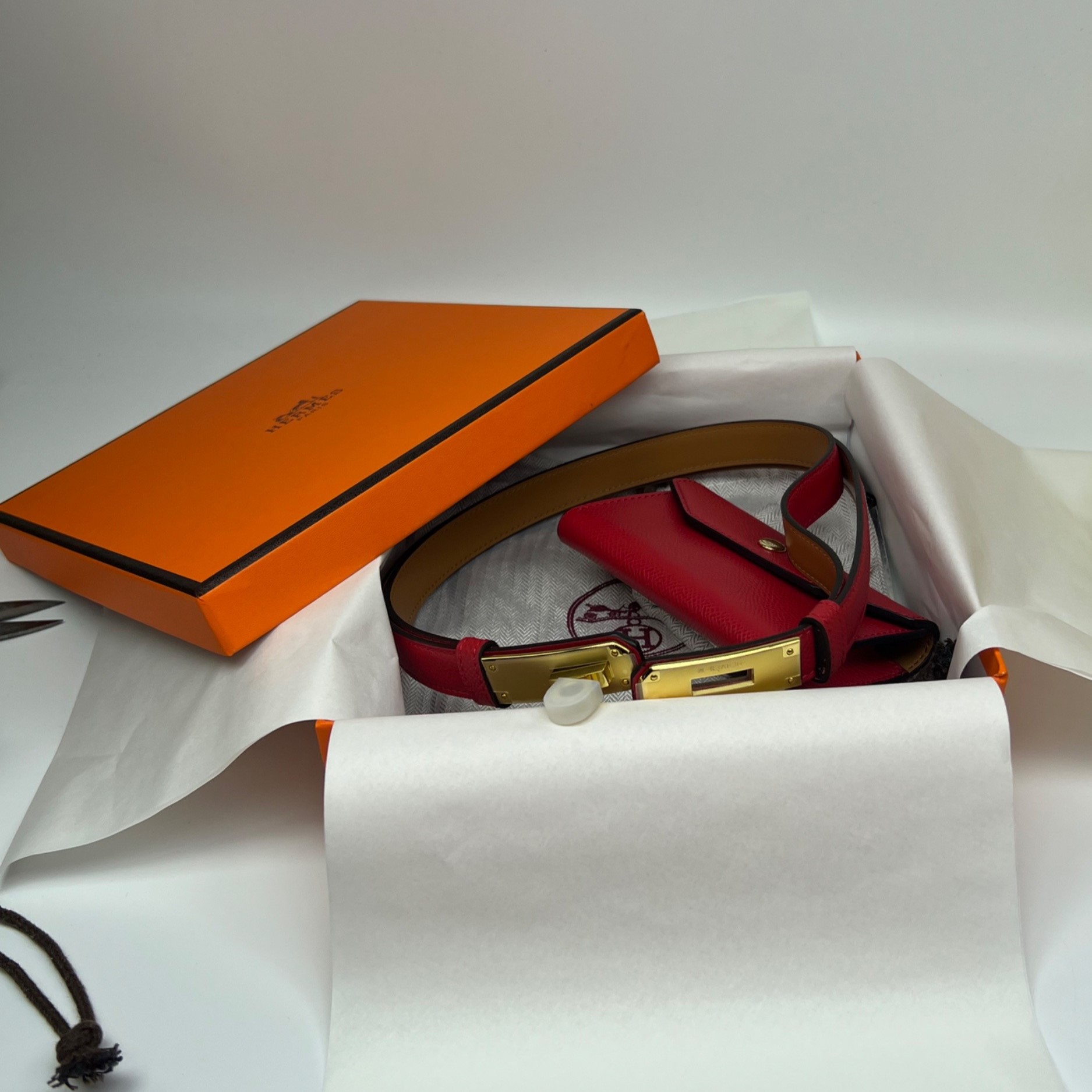 H**me5 Kelly Pocket 18 Belt Rouge Radieux For Women H081120CCO5