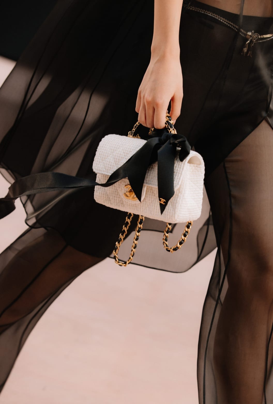 [True-to-ORIGINAL] Ch**el Mini Flap Bag With Top Handle White For Women 7.9in/20cm‎ AS5875-B22482-MB103