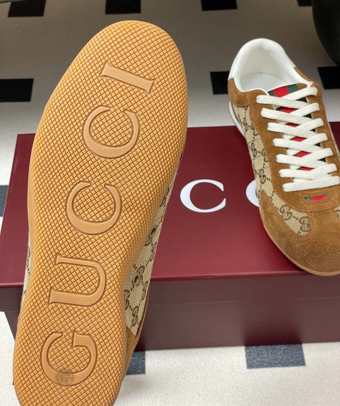 Gvc*1 Shift Sneaker Beige/Brown For Men 857018 AAF1X 2750