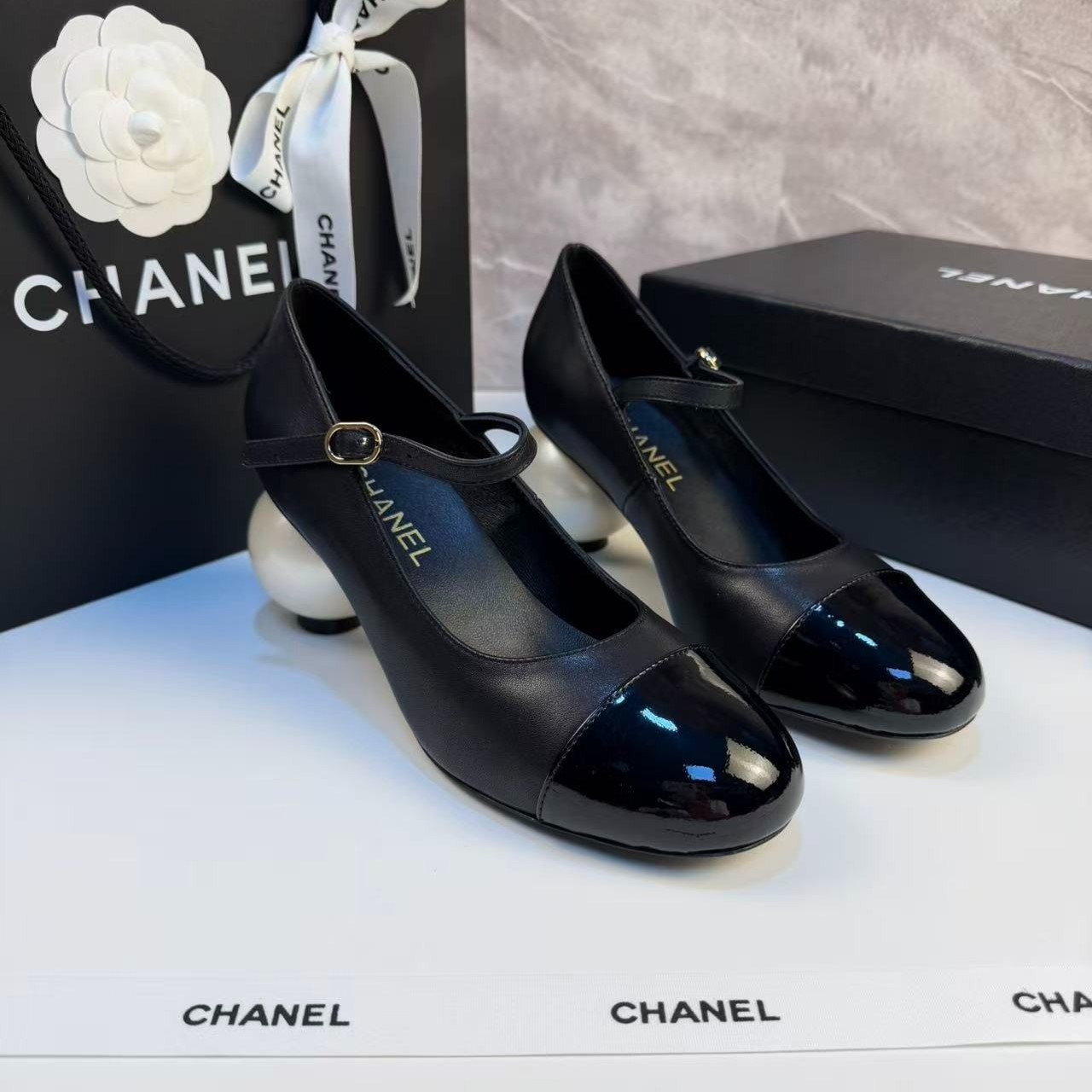 Ch**el Mary Janes Black For Women G46775-B22202-94305