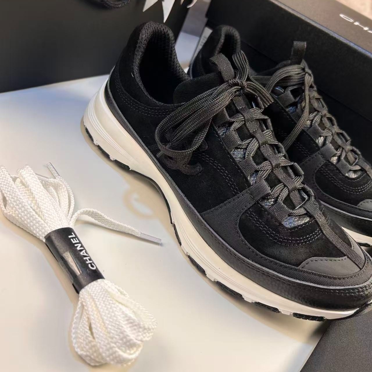 Ch**el Trainers In Black For Women