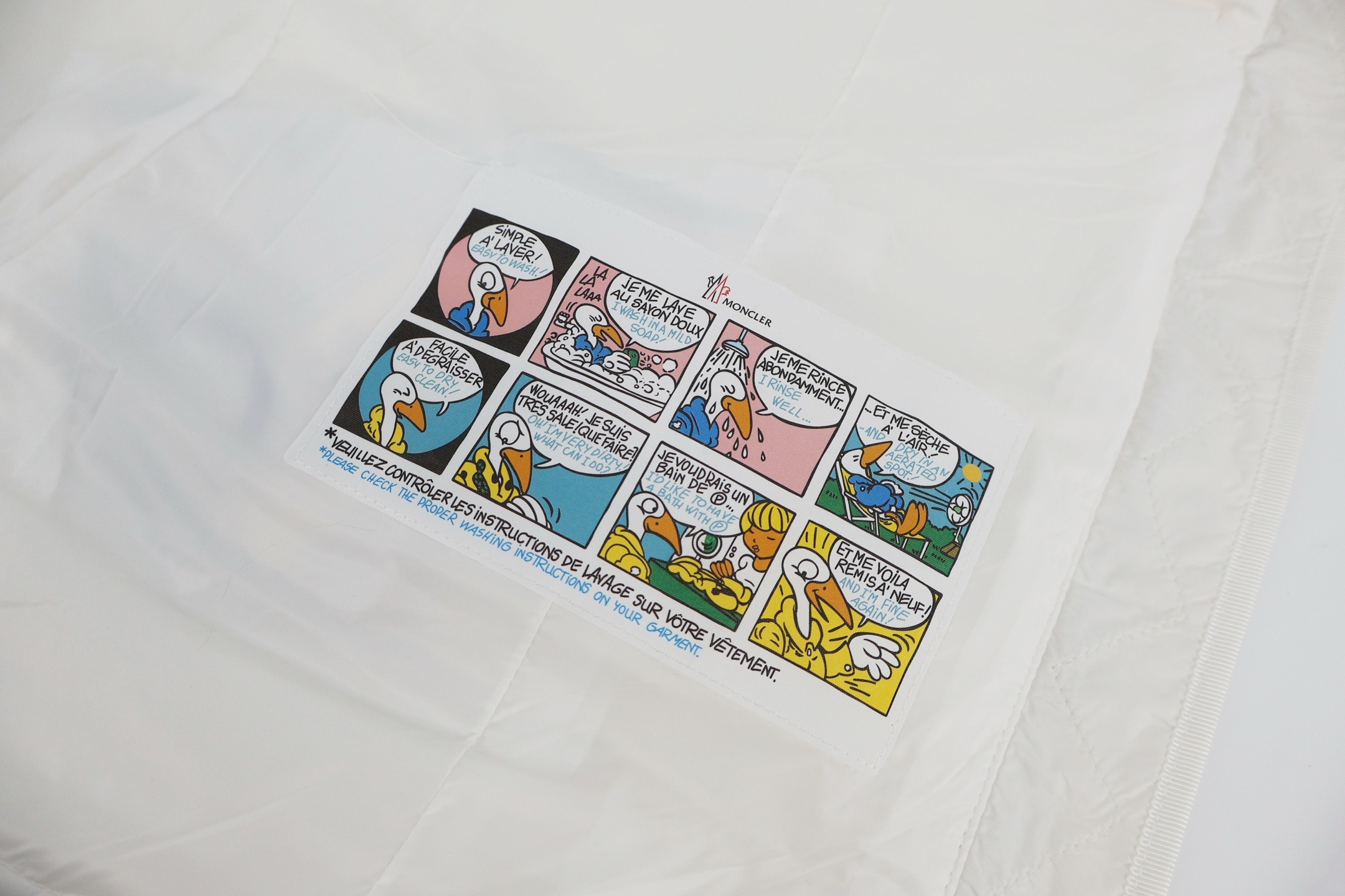 Moncler Boed Hooded Shearling-Trimmed Short Down Jacket White For Women