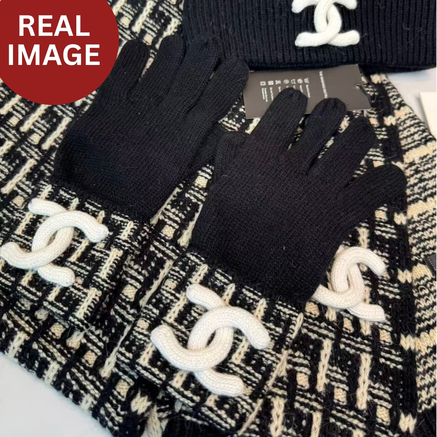 Ch**el Winter Set – Hat, Scarf And Gloves Black For Women