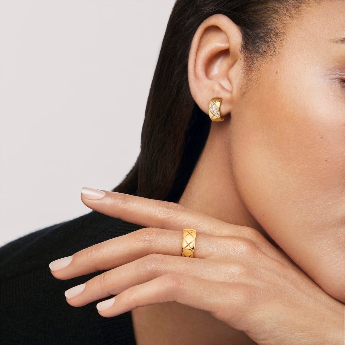 Ch**el Coco Crush Earrings Gold Hardware For Women J13710