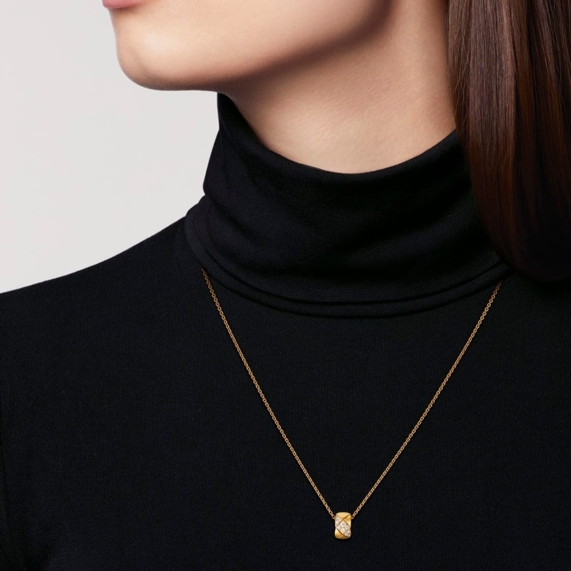 Ch**el Coco Crush Necklace Gold Hardware For Women J13707