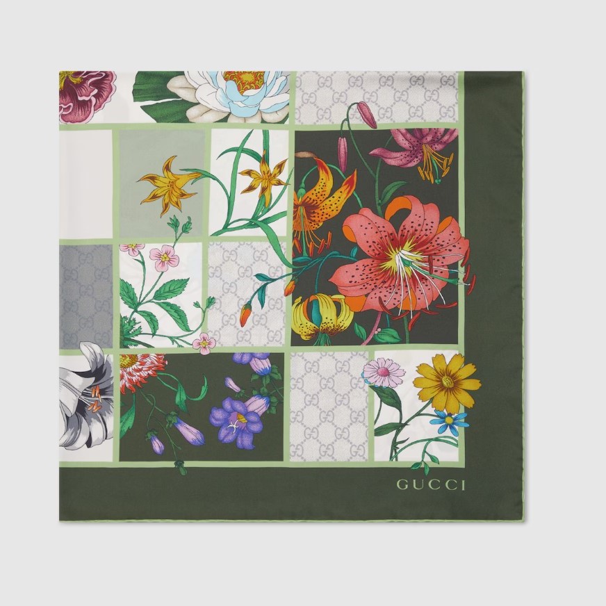 Gvc*1 Printed Silk Twill Carre Scarf Green For Women 850107 3G001 3367