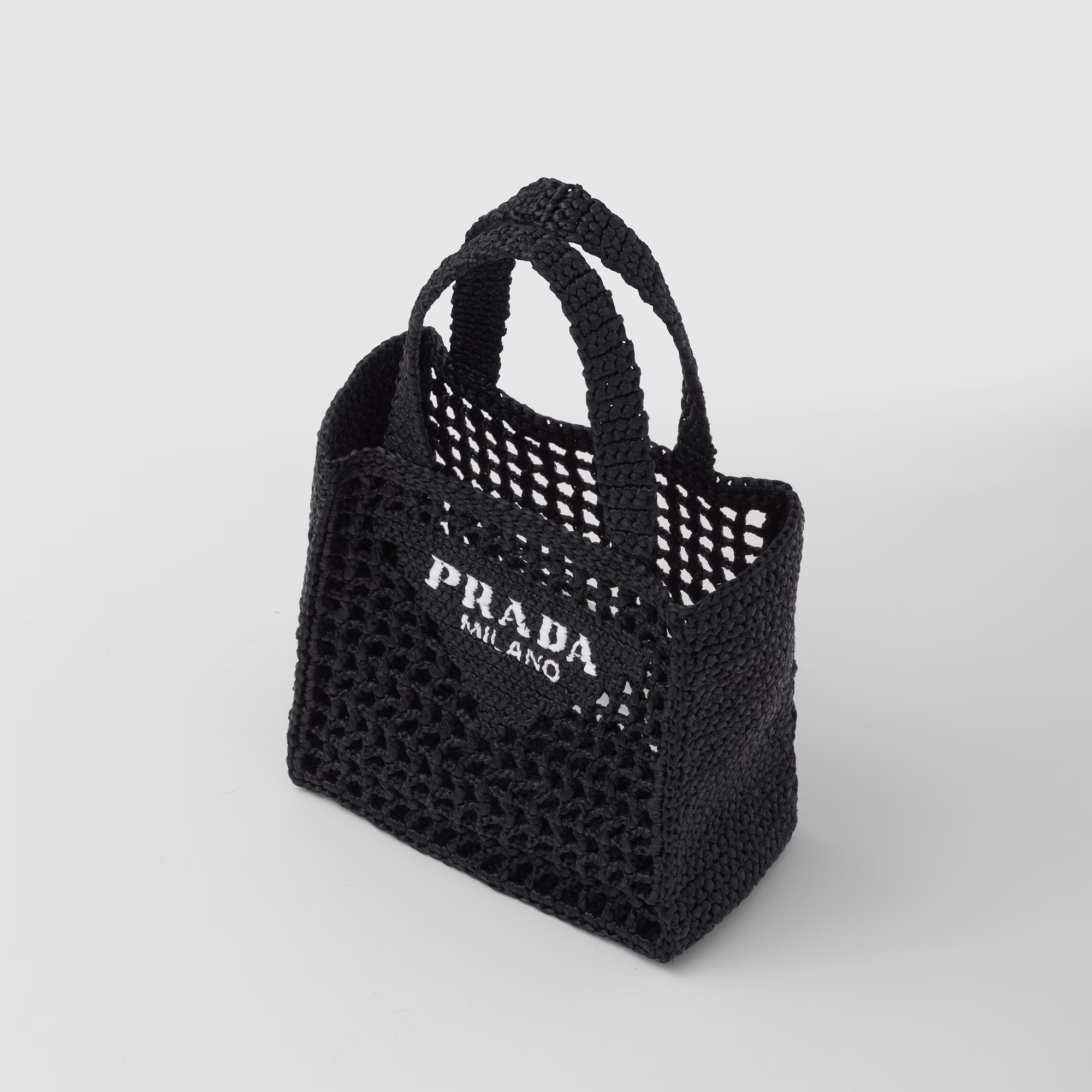 Pra*a Small Raffia Tote Black For Women 22cm/ 8.7in – 1BG444_2A2T_F0002_V_OOO