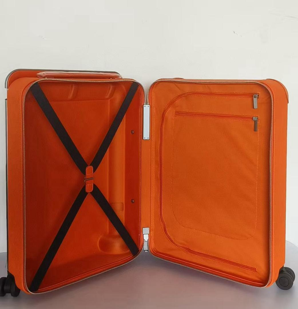 L0vis Vvtt0n Horizon 55 Orange 21.7in/55cm M23629