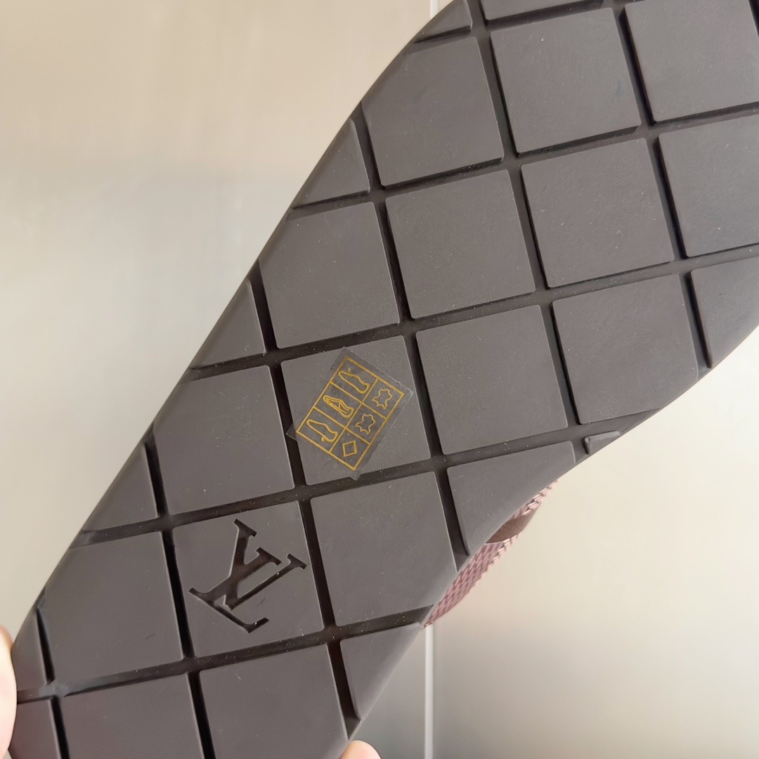 L0vis Vvtt0n LV Venice Mule Ebene For Men 1ACRJH