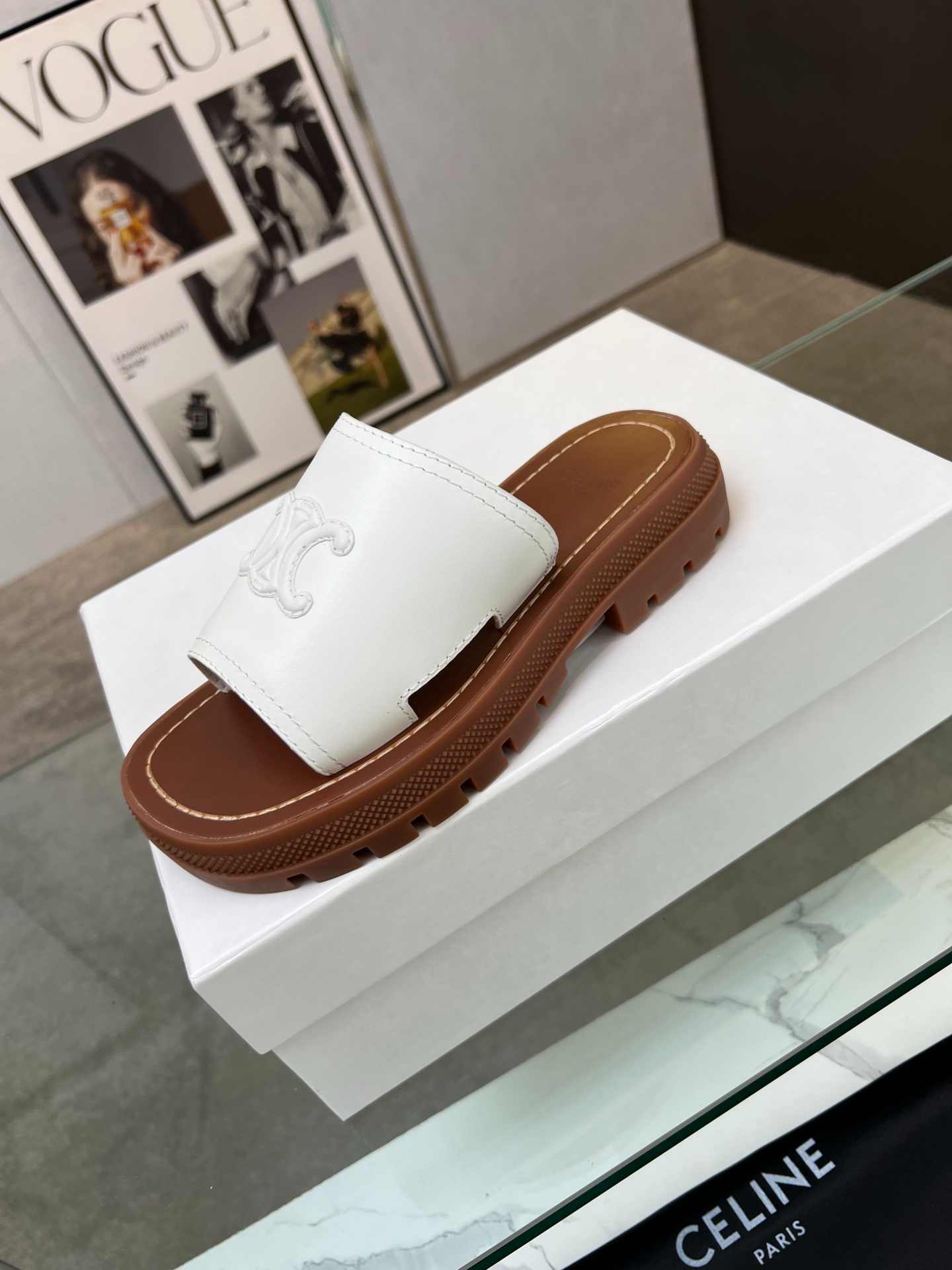 Ce1i*e Clea Triomphe Slide White For Women