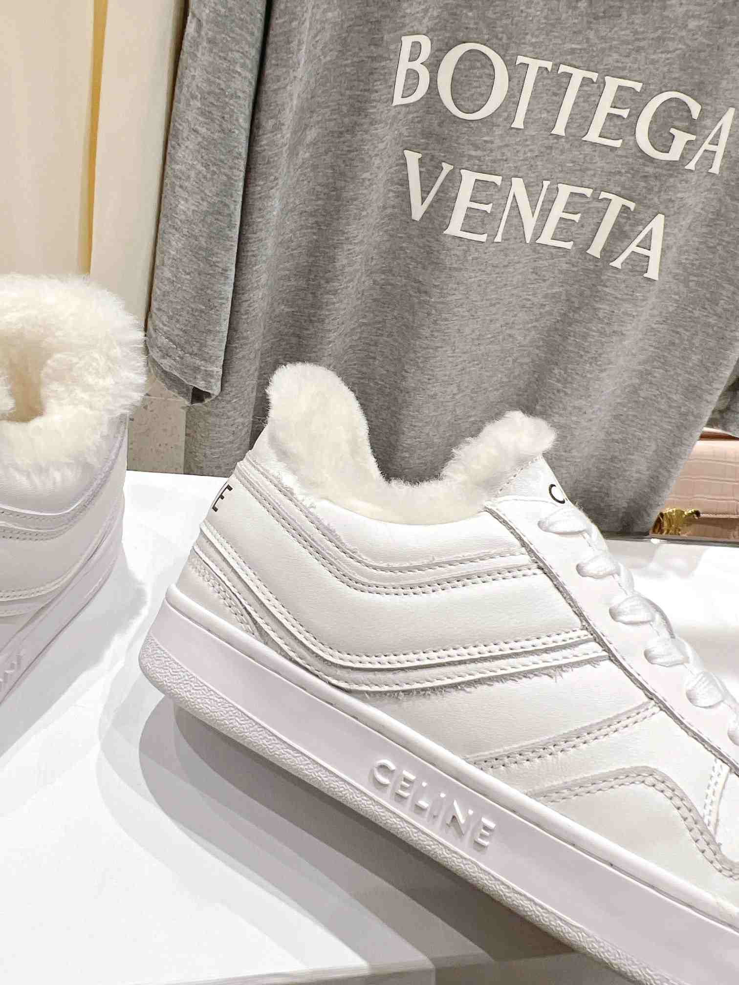 Ce1i*e Trainer Low Lace-Up Sneaker In Fur White For Women