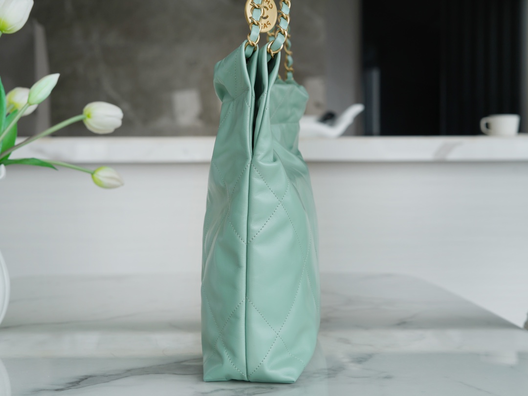 [True-to-ORIGINAL] Ch**el 22 Small Handbag Jade Green For Women 37cm / 14.43in AS3260