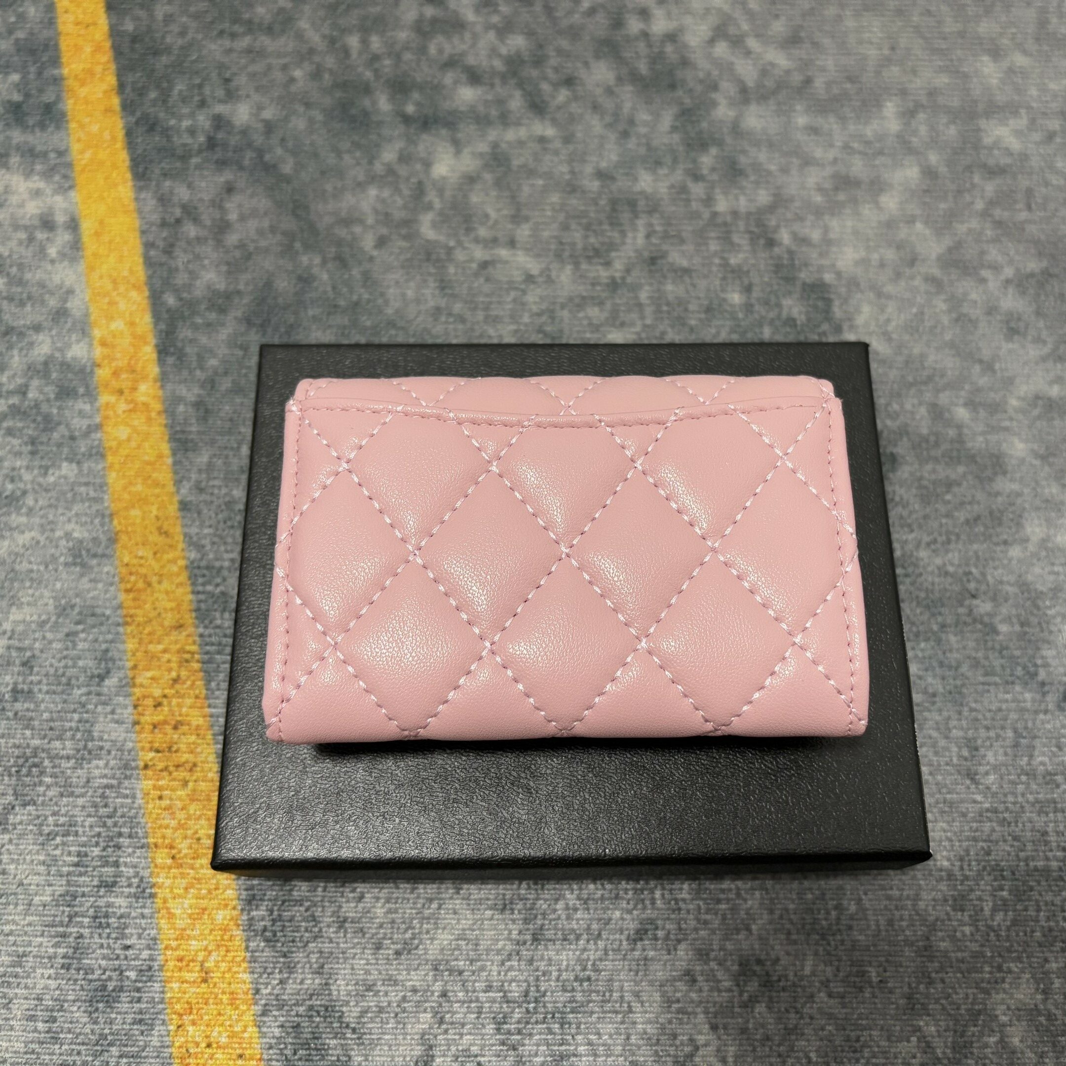 Ch**el Classic Flap Card Holder Light Pink 4.5in/11.5cm For Women AP4096-Y04059-NADOE