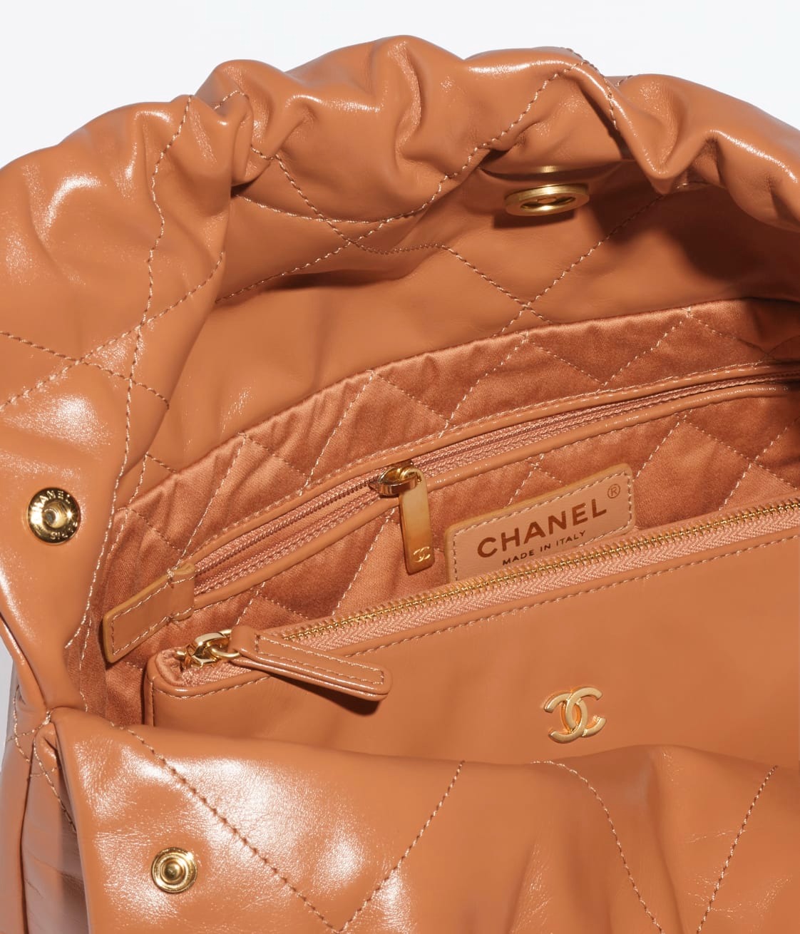 [True-to-ORIGINAL] Ch**el 22 Bag Camel For Women AS3261 B08037 NU907 – 16.4 Inches/42 Cm