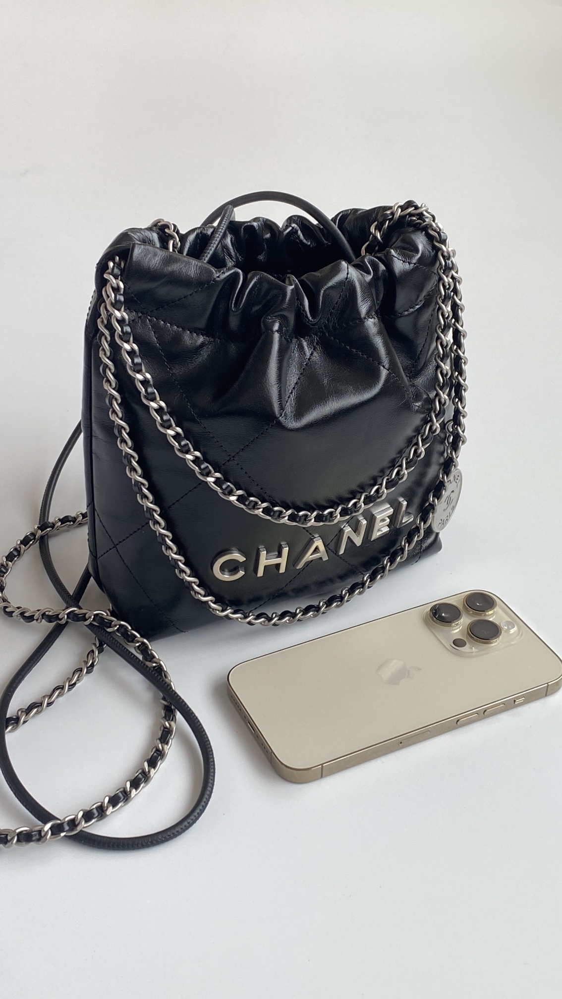 [True-to-ORIGINAL] Ch**el 22 Mini Bag Silver Tone Black For Women 7,1in/18cm