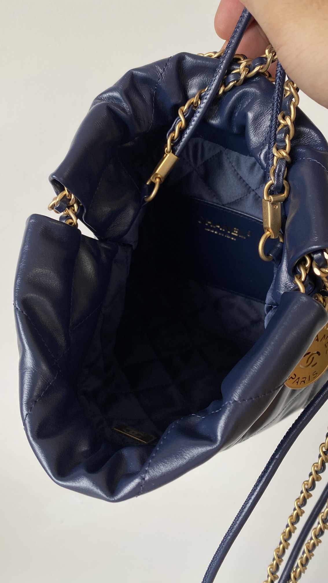 [True-to-ORIGINAL] Ch**el 22 Mini Bag Gold Tone Navy Blue For Women 7.5in/19cm