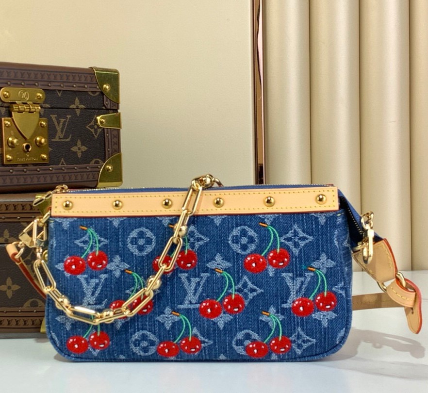 L0vis Vvtt0n LV x TM Pochette Accessoires Cherry Denim For Women 8.7in/22cm M13994