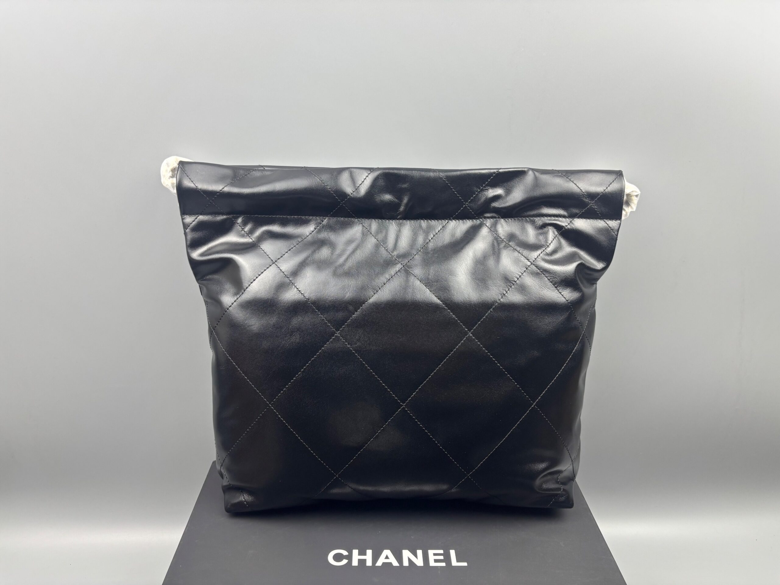 Ch**el 22 Small Handbag Black For Women 37cm/14.4in AS3260 B08037 94305