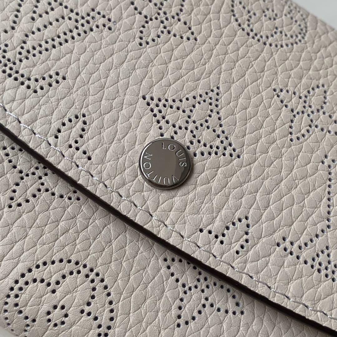 L0vis Vvtt0n Iris Wallet Monogram Canvas Greige For Women, Women’s Wallet 19cm LV M60144