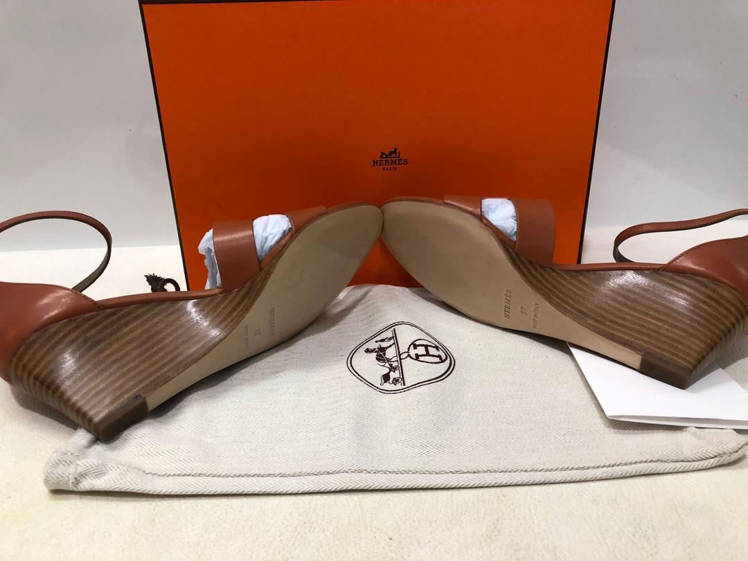 H**me5 Legend Sandal Brown For Women, Women’s Shoes H172196Z