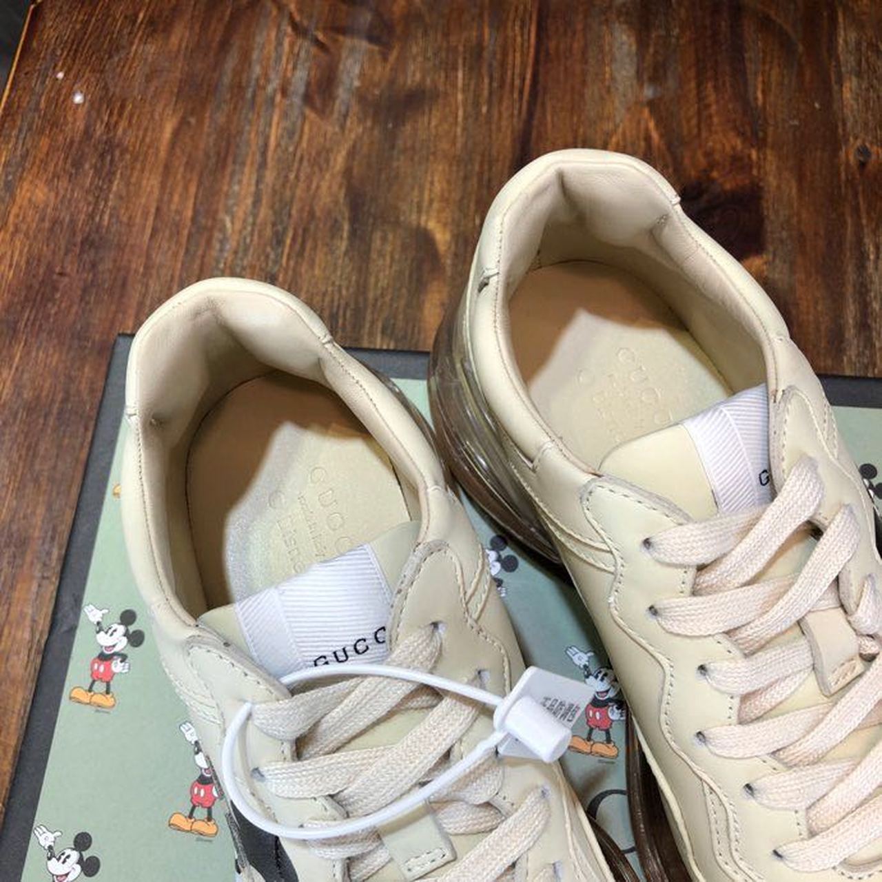 Gvc*1 x Disney Mickey Rhyton Dad Transparent Sole Sneakers White For Women GG