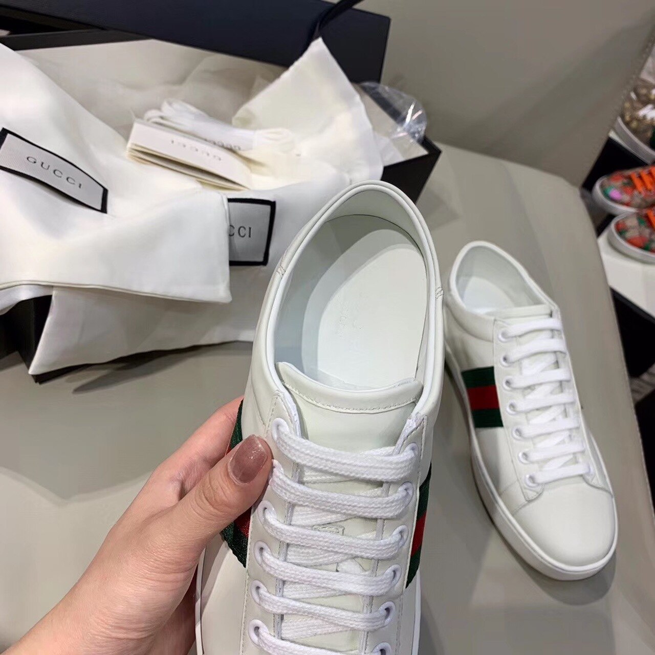 Gvc*1 Women’s Ace Sneaker With Bee White For Women GG