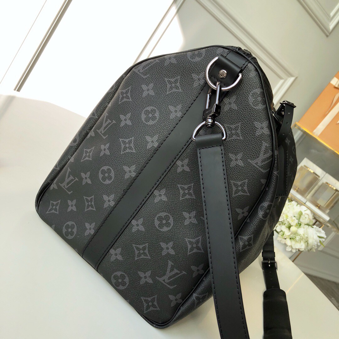 L0vis Vvtt0n Keepall Bandouliere 55 Monogram Eclipse Canvas 21.7in/55cm LV M40605