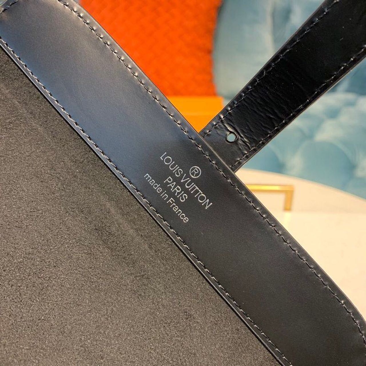 L0vis Vvtt0n 3 Watch Case Monogram Eclipse Canvas For Men, Men’s Bags, Luggage 7.9in/20cm LV M43385