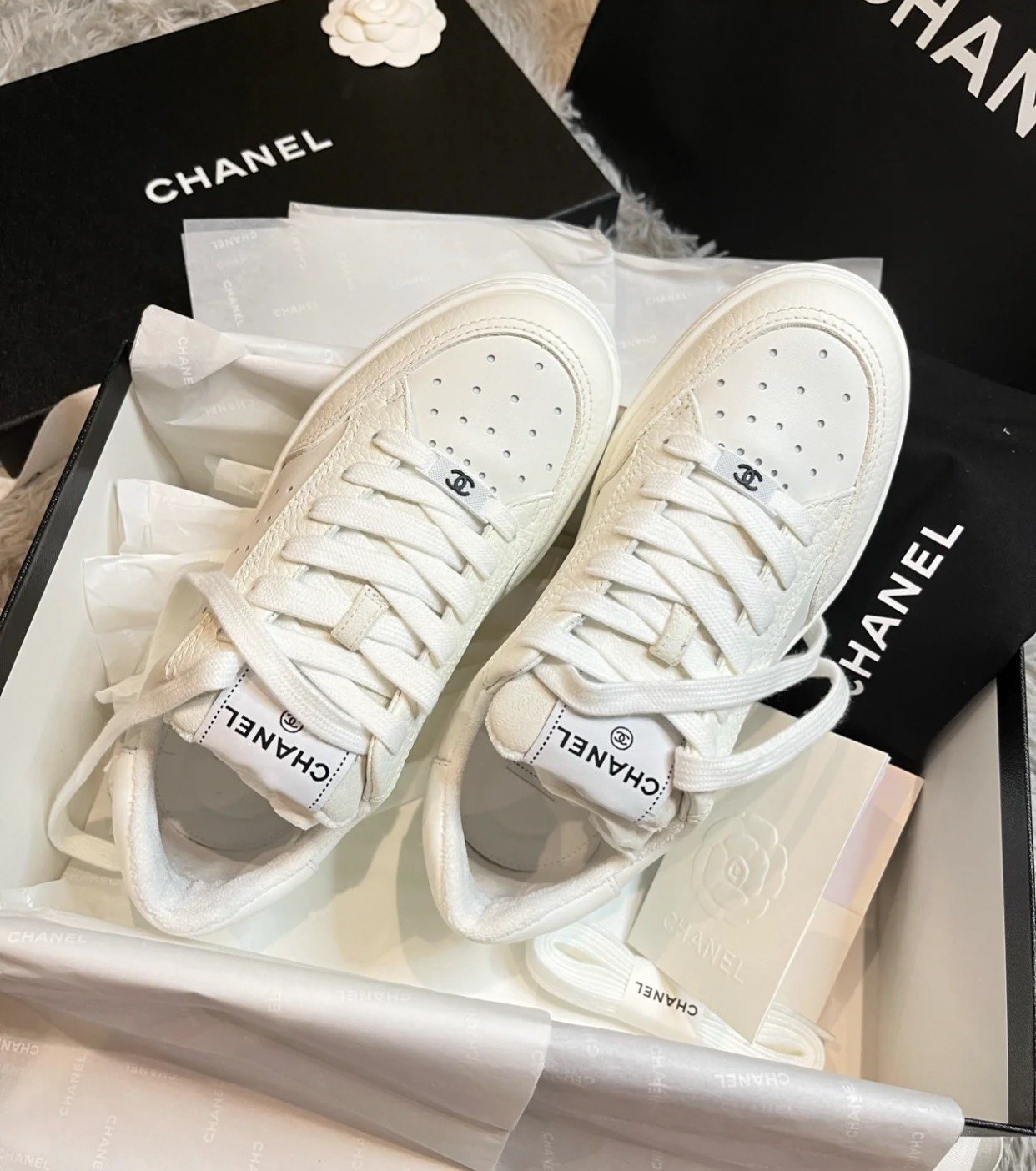 Ch**el Sneakers White For Women, Women’s Shoes 0.4in/1cm G39225