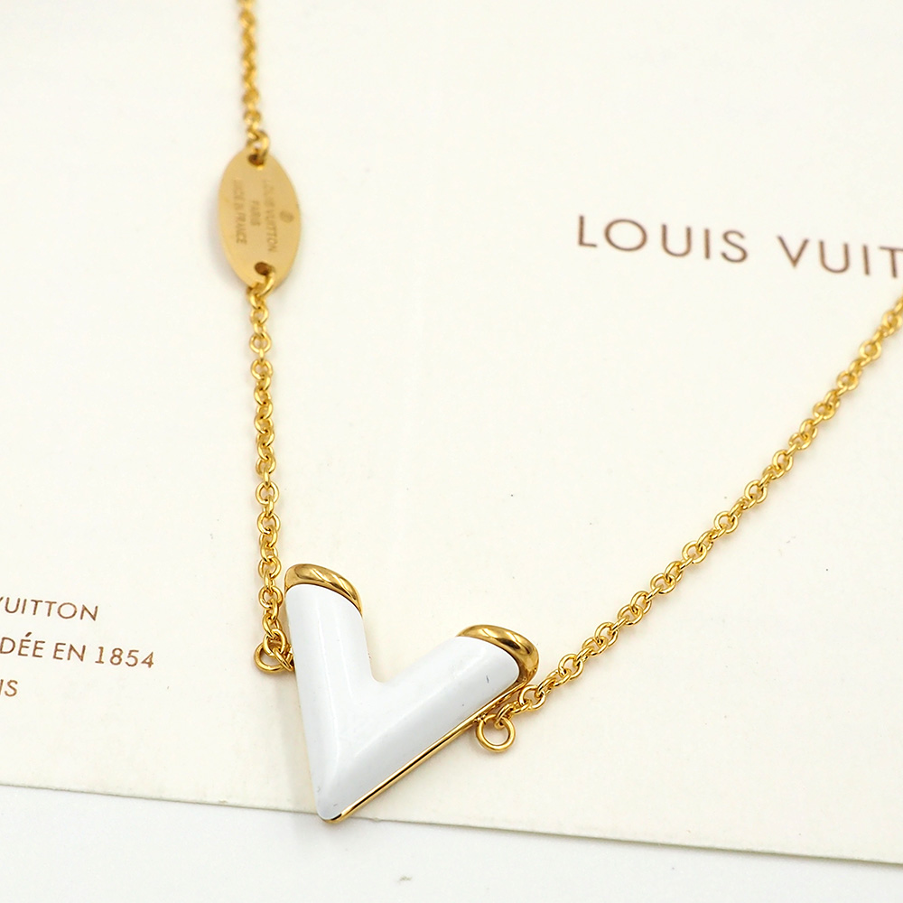 L0vis Vvtt0n Bracelet