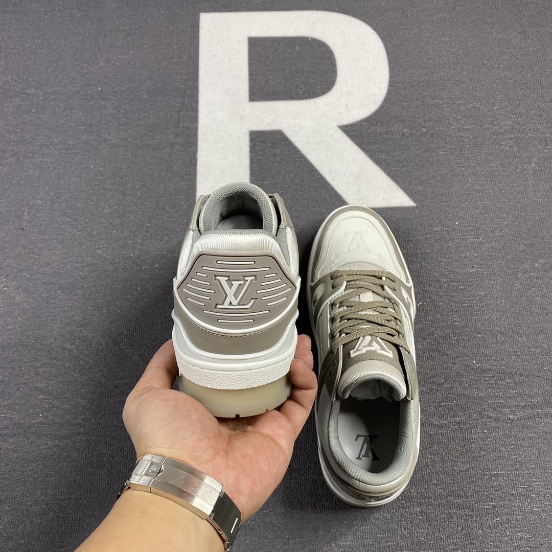 L0vis Vvtt0n Trainer Sneaker Rubber Monogram Grey Virgil Abloh For Men LV 1A9VOS
