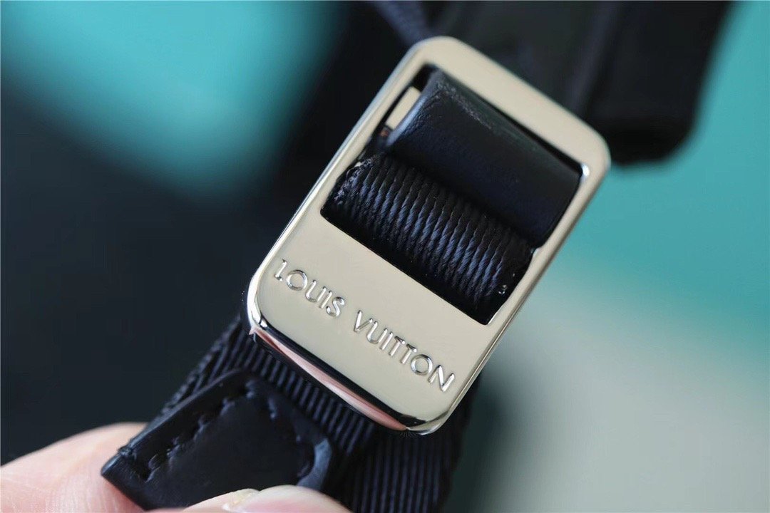 L0vis Vvtt0n Discovery Backpack Damier Graphite Canvas For Men, Men’s Bags 11.4in/29cm LV N45275