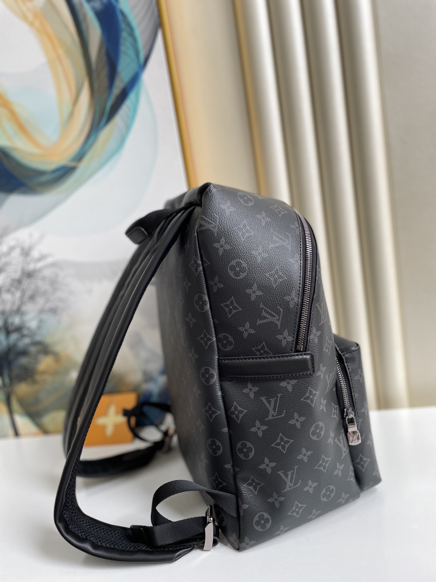 L0vis Vvtt0n Discovery Backpack PM Monogram Eclipse Canvas For Men, Men’s Bags 11.8in/30cm LV M43186