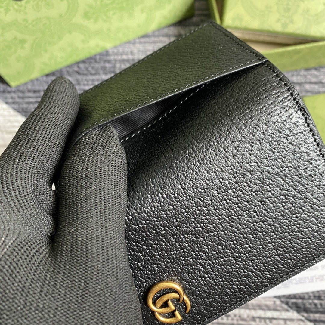 Gvc*1 GG Marmont Card Case Black with Gold Toned Hardware 4.5in/11cm GG 547075 DJ20T 1000