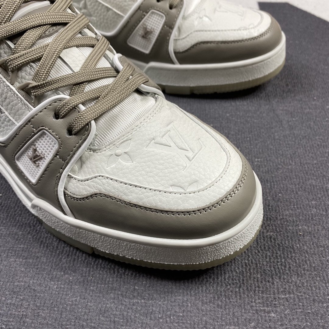 L0vis Vvtt0n Trainer Sneaker Rubber Monogram Grey Virgil Abloh For Men LV 1A9VOS