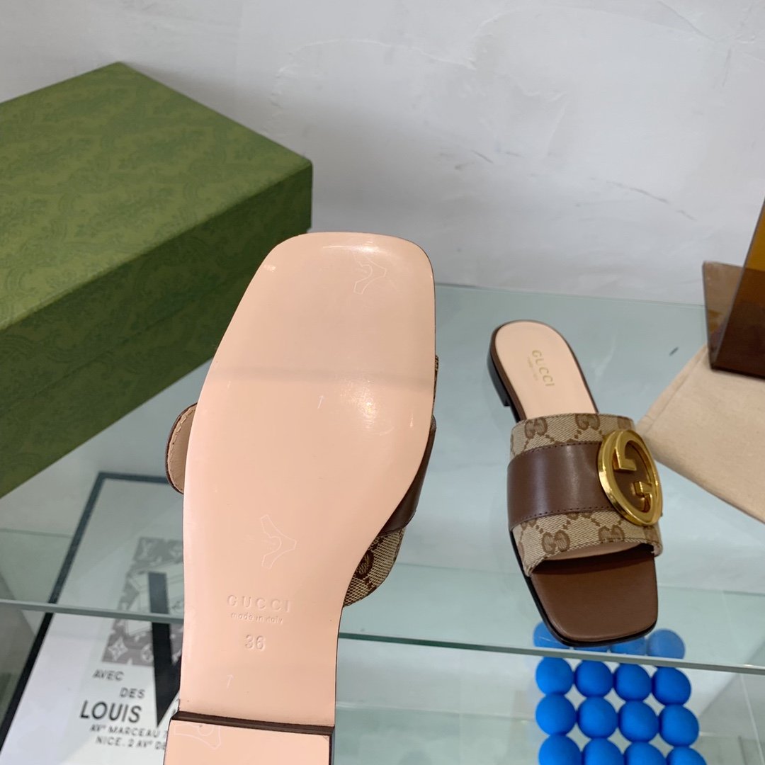 Gvc*1 Blondie Matelasse Canvas Slide Sandal Red For Women GG