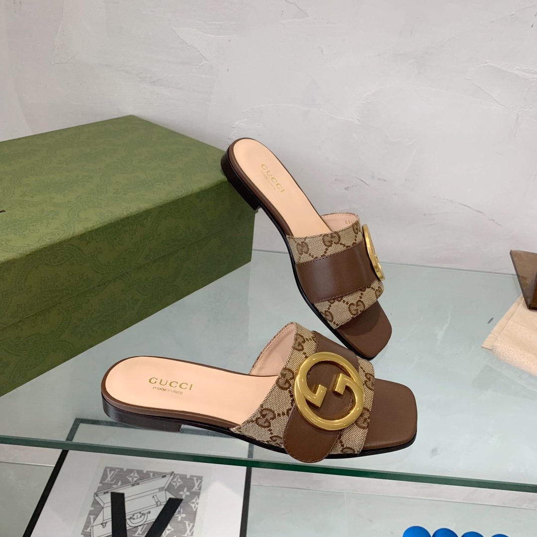 Gvc*1 Blondie Matelasse Canvas Slide Sandal Red For Women GG