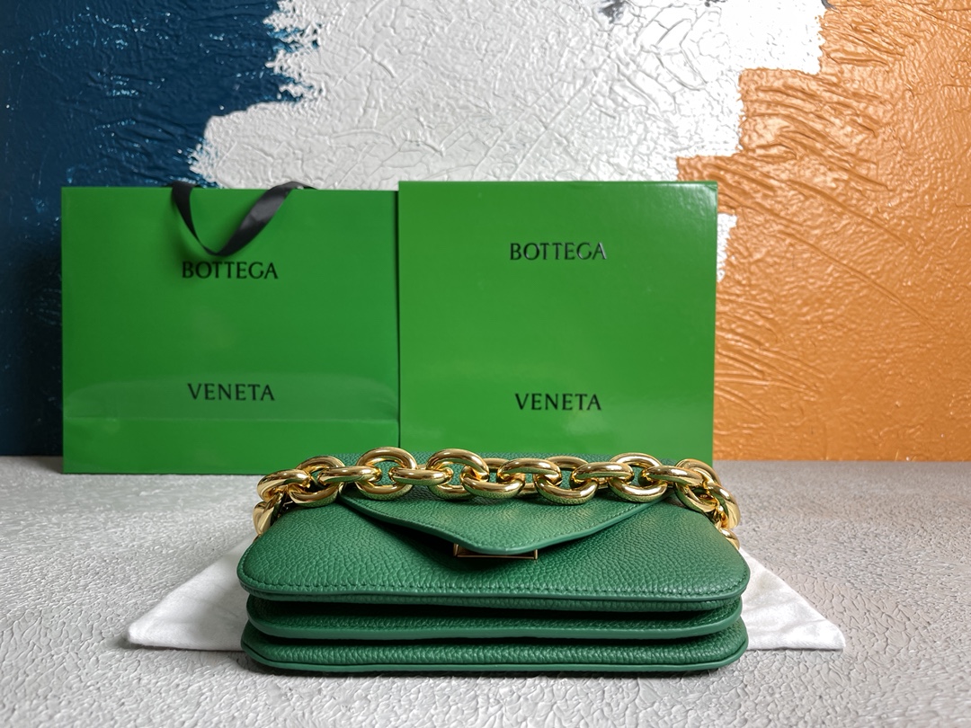 B0tt*ga Ven*ta Mount Green, For Women, Women’s Bags 8.3in/21cm 667399V12M03113
