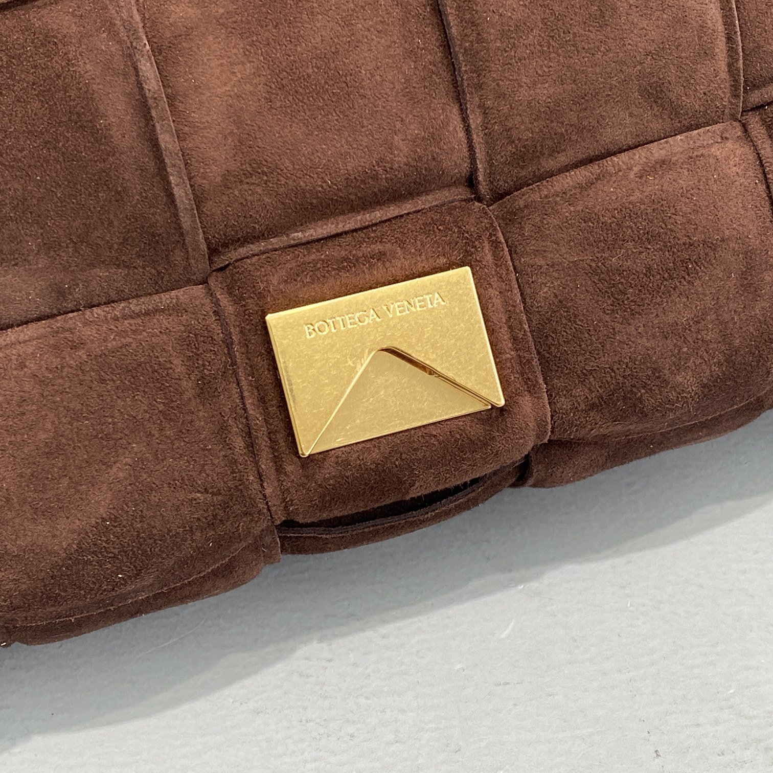 B0tt*ga Ven*ta Padded Cassette Caramel, For Women, Women’s Bags 10.2in/26cm 591970VCP619850