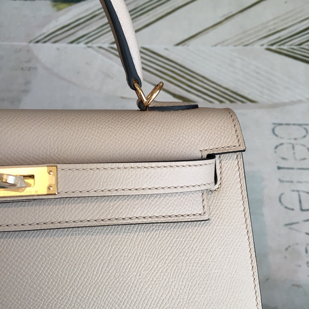 H**me5 Kelly Light Gray For Women Gold Toned Hardware 10in/25cm