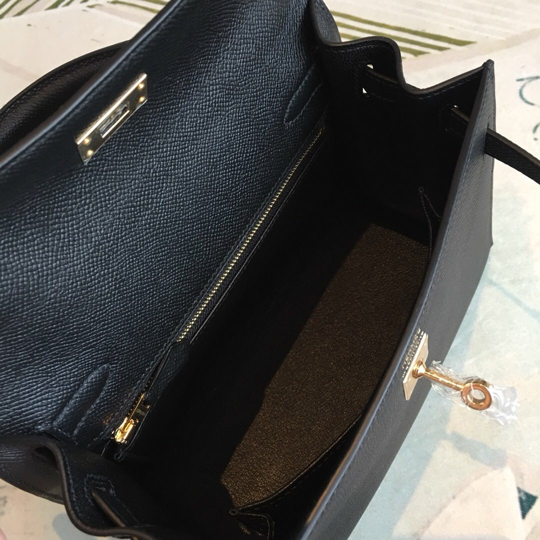 H**me5 Kelly Black For Women Gold Toned Hardware 10in/25cm