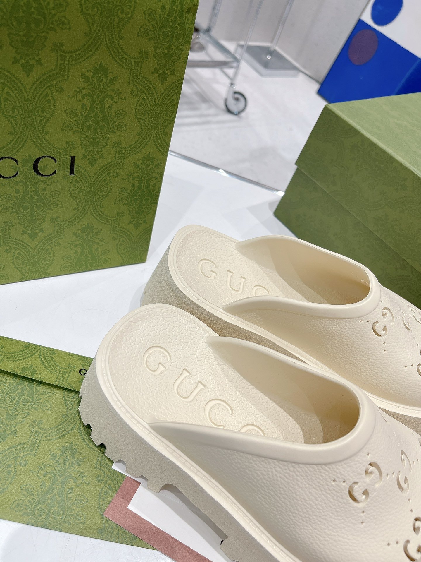 Gvc*1 Women’s Platform Perforated G Sandal White For Women GG