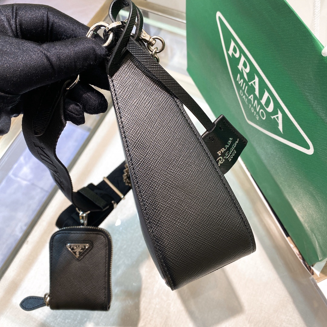 Pra*a Re-Edition 2005 Saffiano Leather Bag Black For Women, Women’s Bags 8.6in/22cm