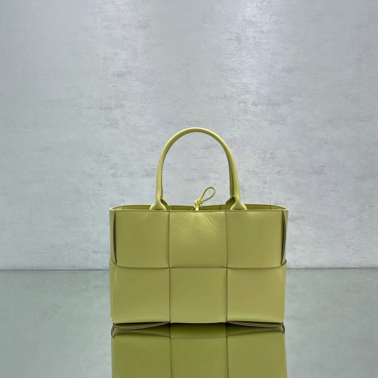 B0tt*ga Ven*ta Small Arco Tote Bag Yellow, For Women, Women’s Bags 14.2in/36cm