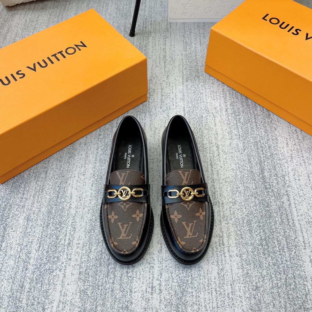 L0vis Vvtt0n Women’s Chess Flat Loafe Black And Brown For Women LV