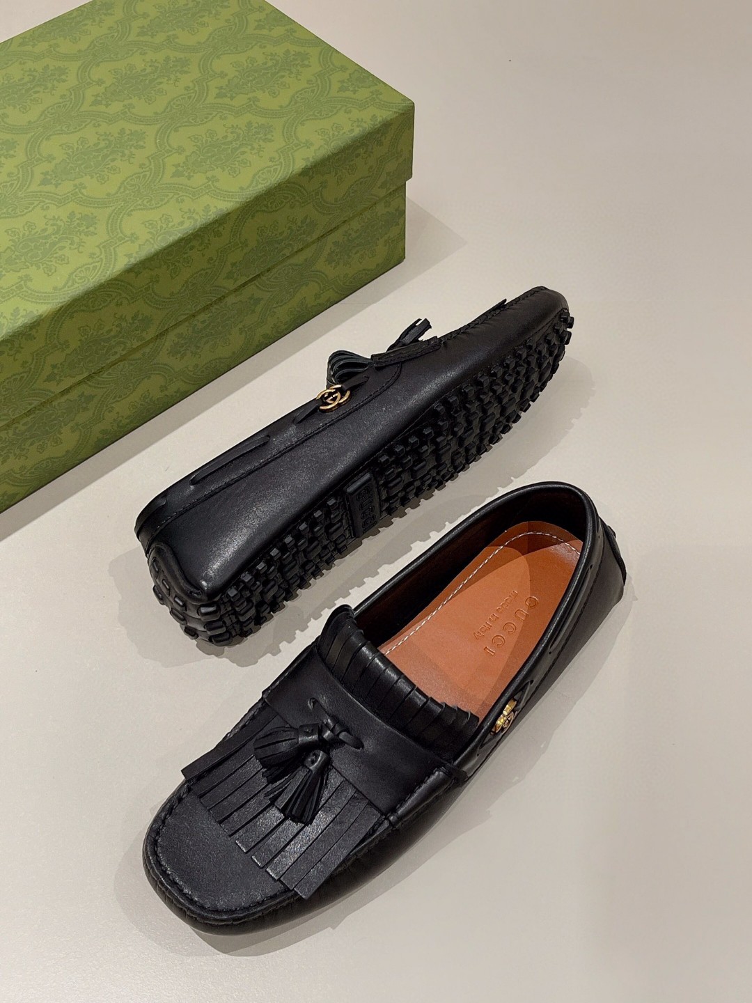 Gvc*1 Men’s Loafer With Driver Interlocking G Black For Men 624699