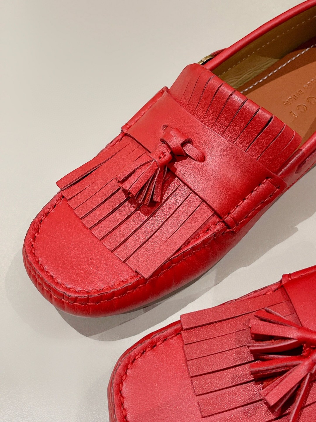 Gvc*1 Men’s Loafer With Driver Interlocking G Red For Men 624699