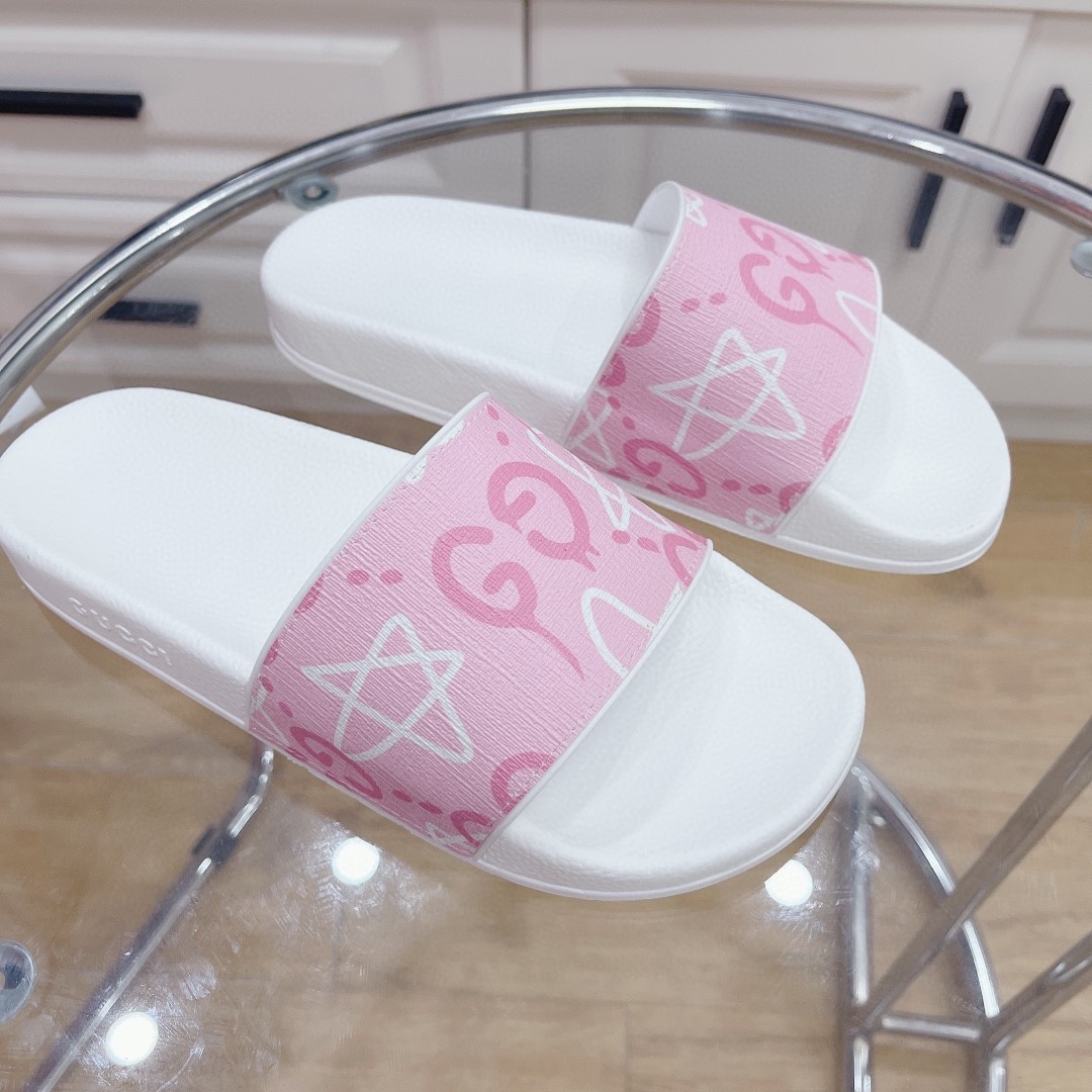 Gvc*1 Women’s GG Stars Print Slide Sandal Pink And White For Women 408508