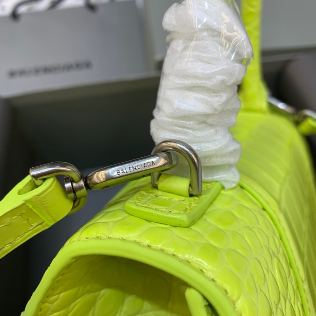 Ba1en*iaga Hourglass Small Handbag In Light Green, For Women, Women’s Bags 9in/23cm