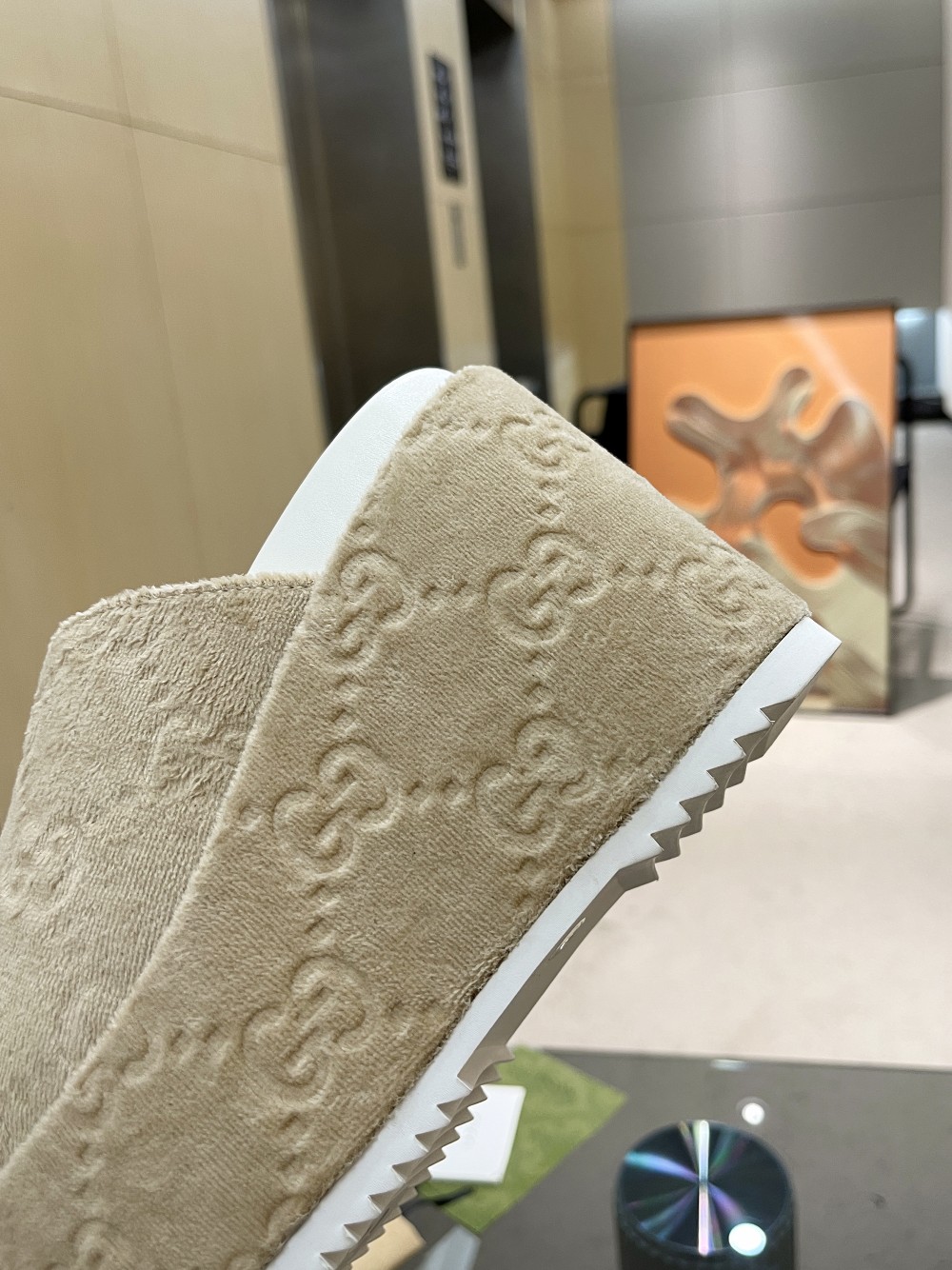 Gvc*1 Women’s GG Platform Sandal Beige For Women GG